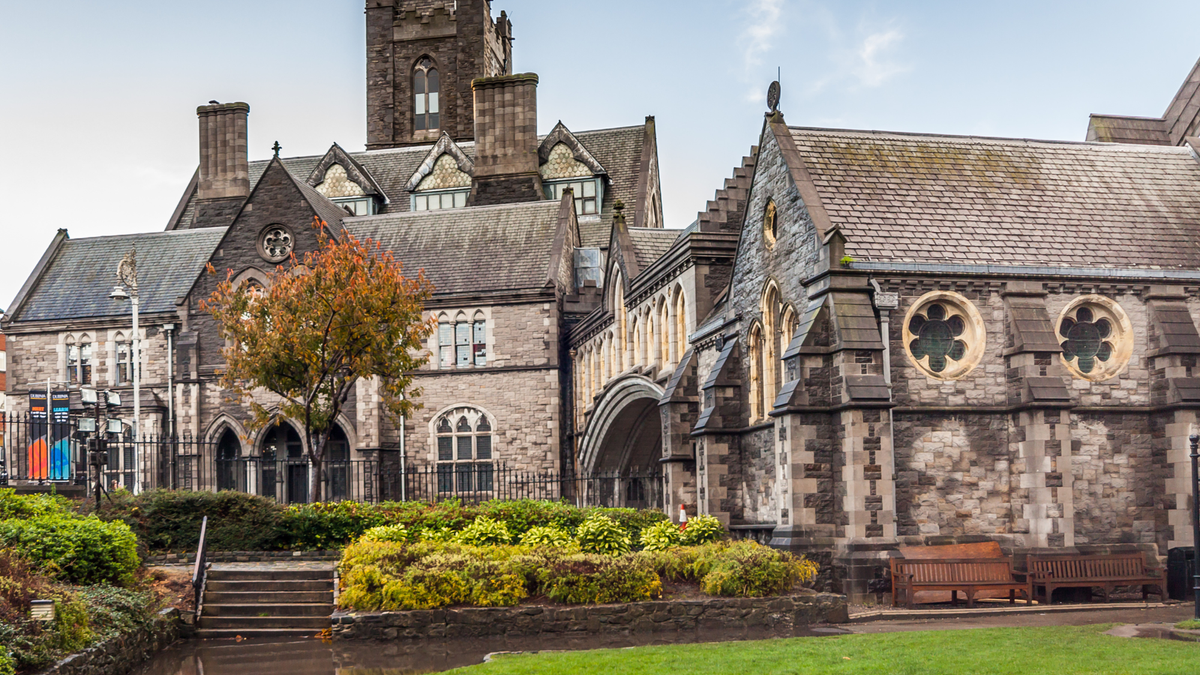 19 Best Neighborhoods In Dublin For Visitors To Stay In