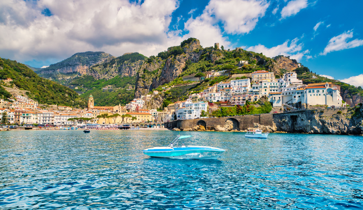 Cheapest and Most Expensive Times To Visit the Amalfi Coast