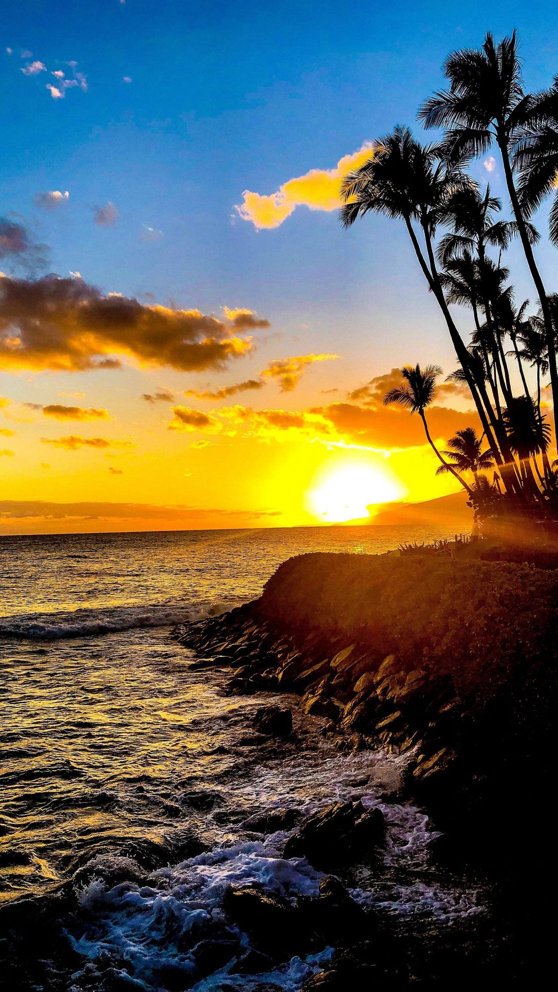 Where to Catch the Best Sunrise and Sunset Views in Maui?