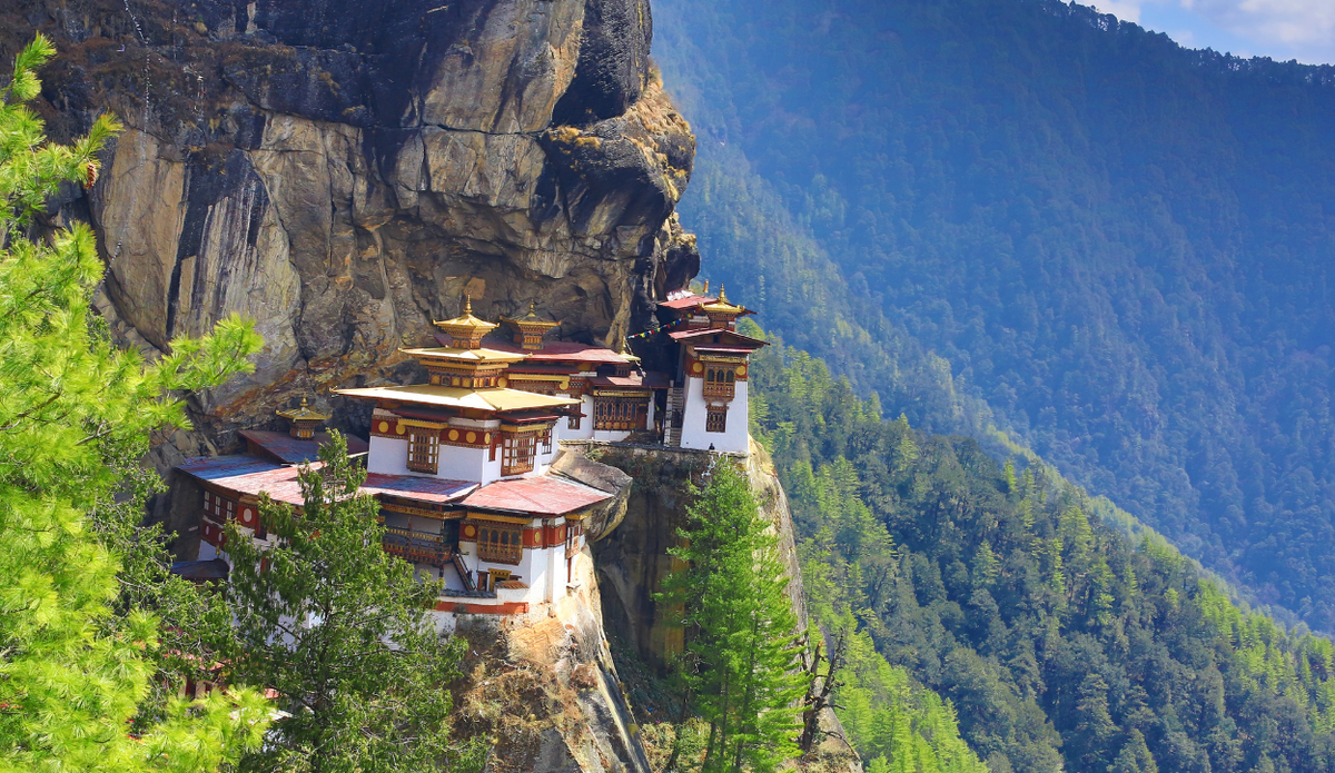 Cheapest & Most Expensive Times to Visit Bhutan