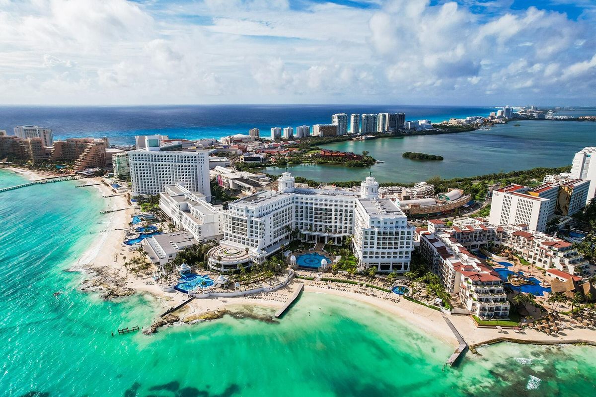 Cost To Visit Cancún: Complete 2026 Budget Guide
