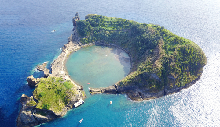 Aerial view of Ilhéu de Vila Franca do Campo in the Azores