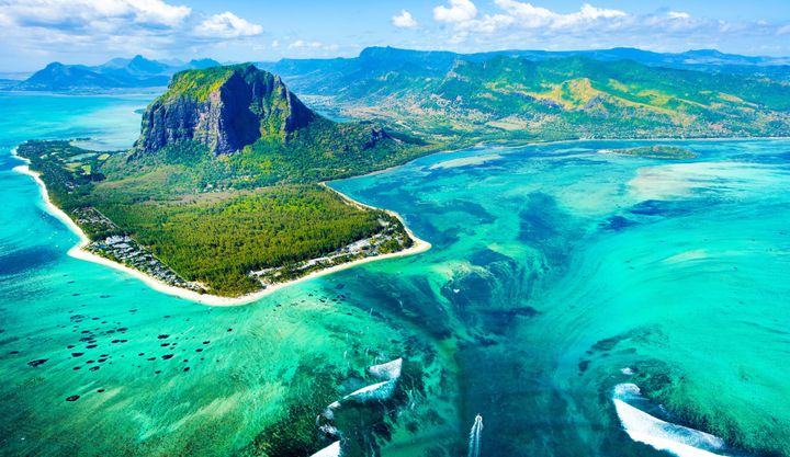 Most Expensive & Cheapest Times To Visit Mauritius