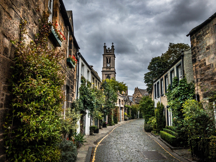 Cheapest and Most Expensive Times to Visit Scotland