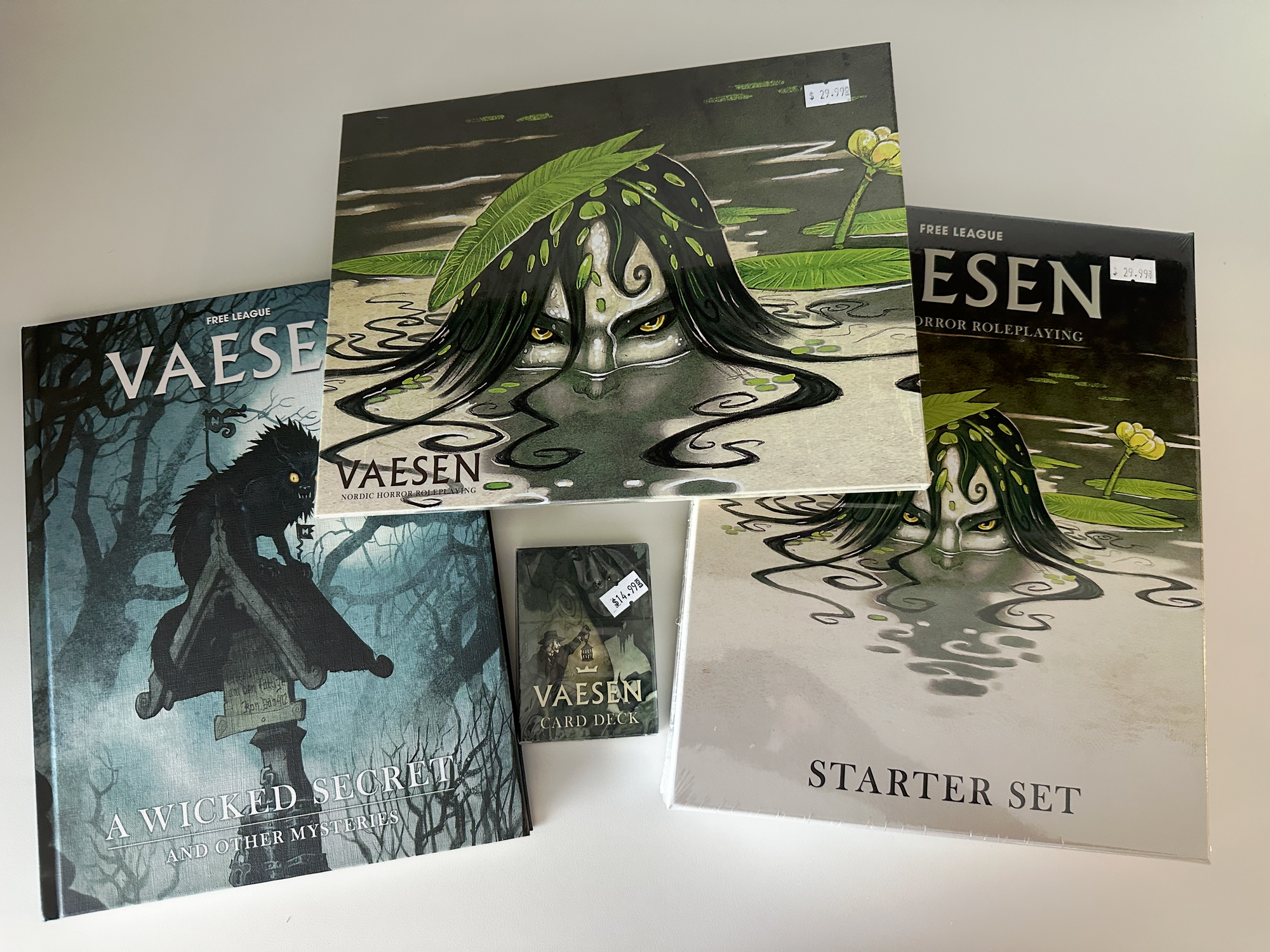 Vaesen: A Wicket Secret, Vaesen Starter Set, Vaesen Screen, Vaesen Cards