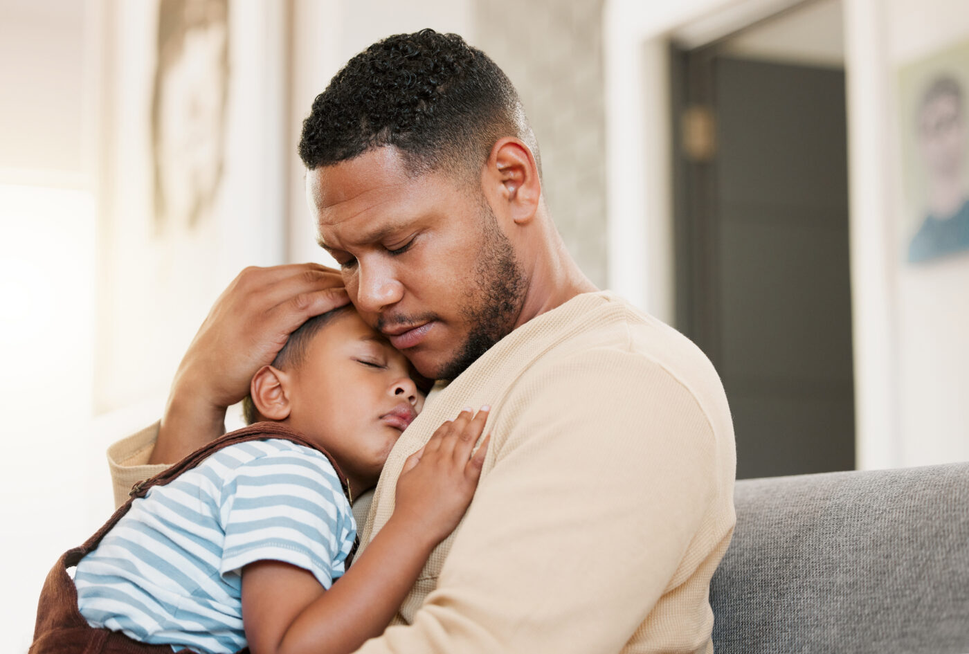 child sleeping - Authoritative vs Authoritarian Parenting