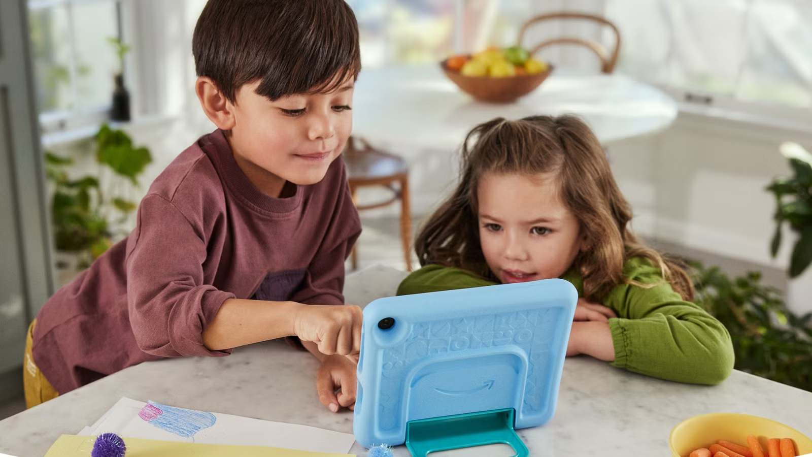 Kids with Tablet - Best Apps for 6 Year Olds