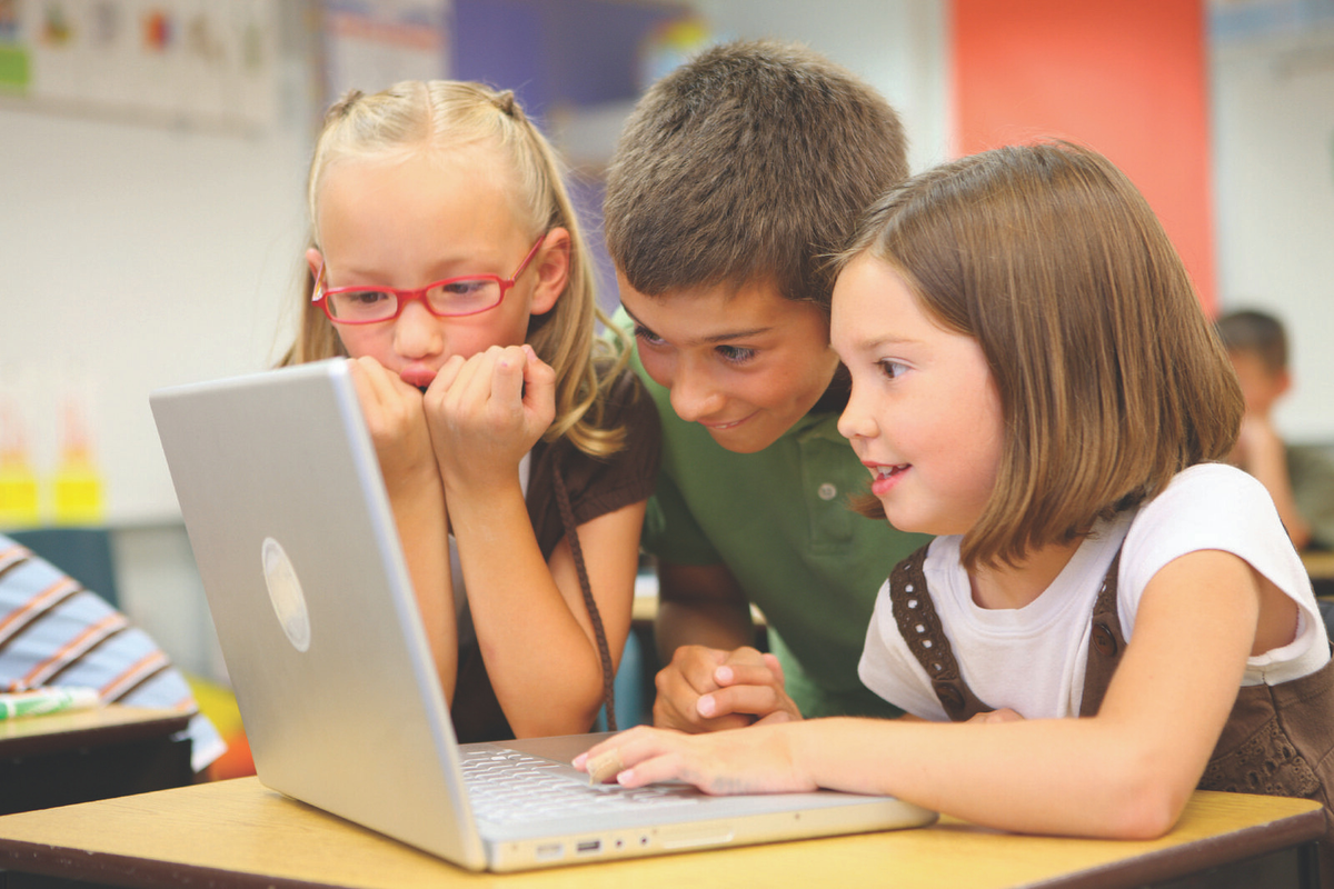 Children using laptop - Learning Websites for Kids