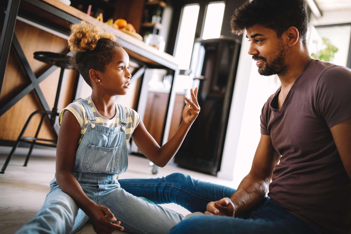 person with his kids - Toxic Parenting Phrases 