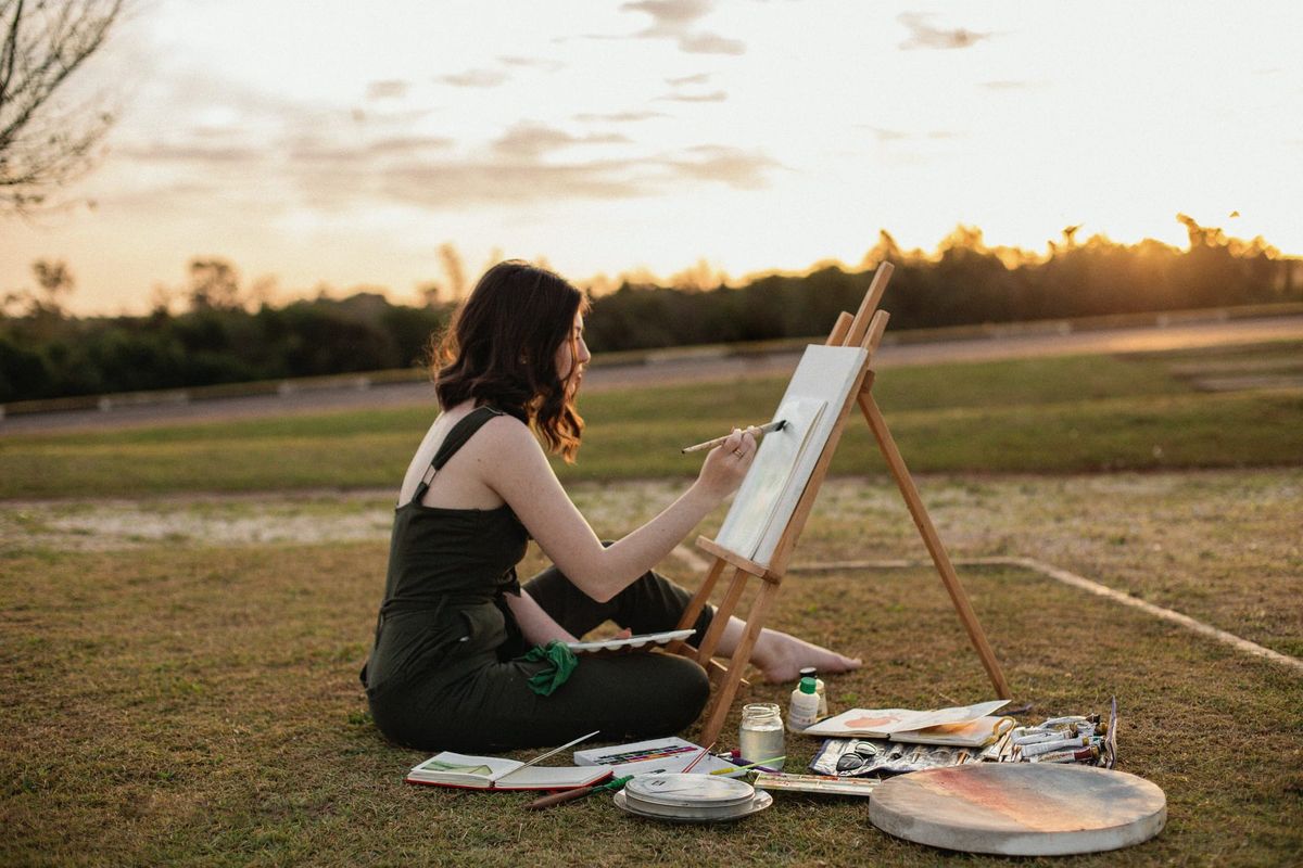 woman painting - Creative Hobbies for Seniors