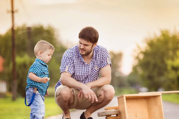 father with the kid - Best Parenting Advice