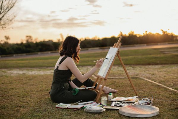 woman painting - Creative Hobbies for Seniors