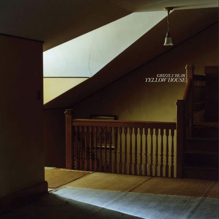 Grizzly Bear – Yellow House