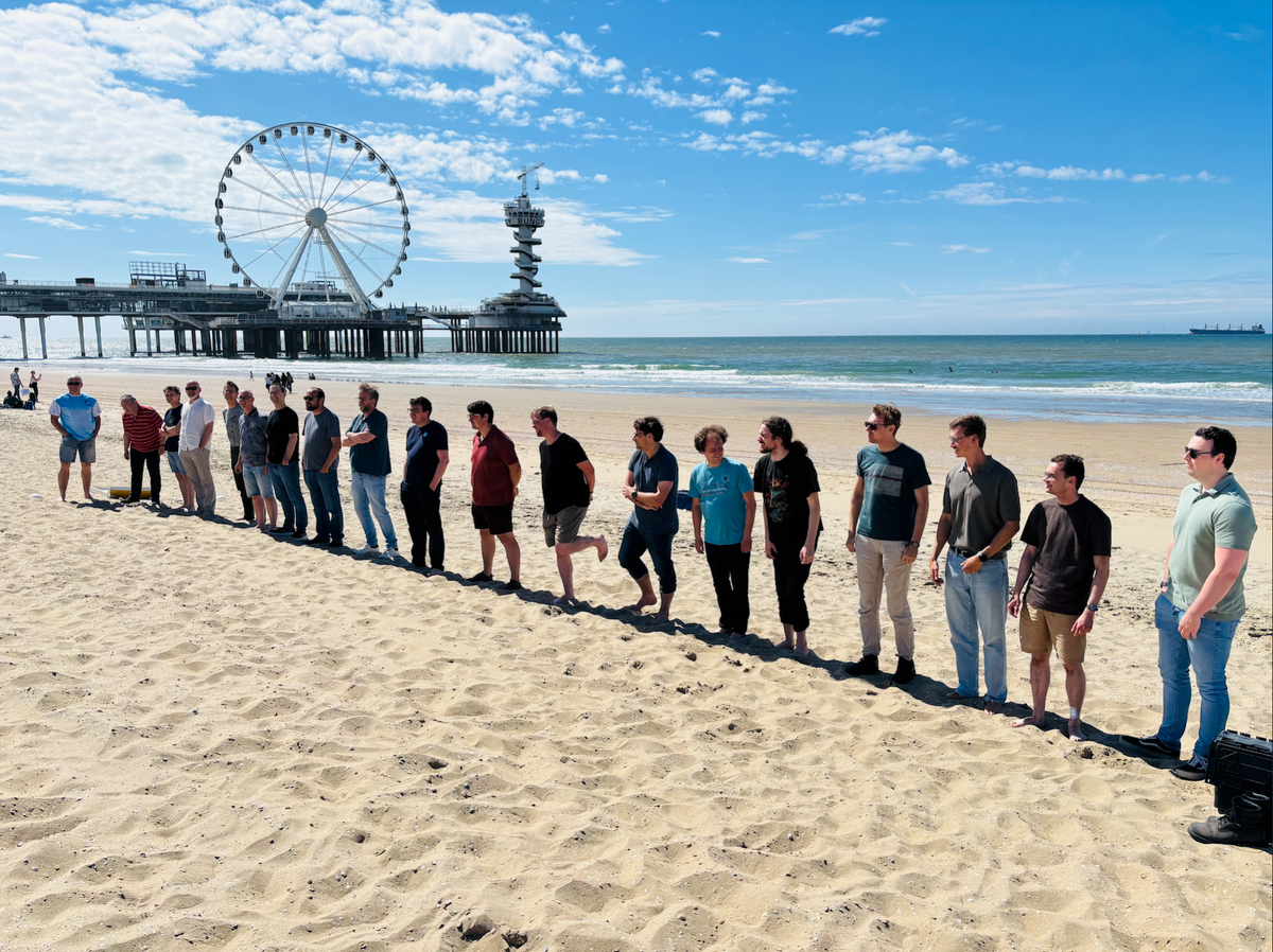 AI workshop en strandspelen op het prachtige Scheveningen