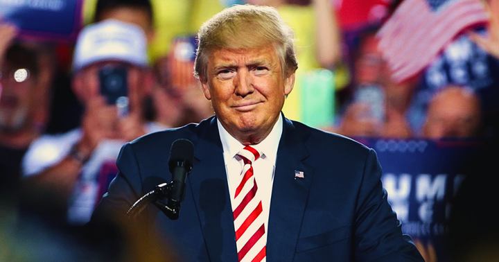 Donald Trump en un acto de campaña