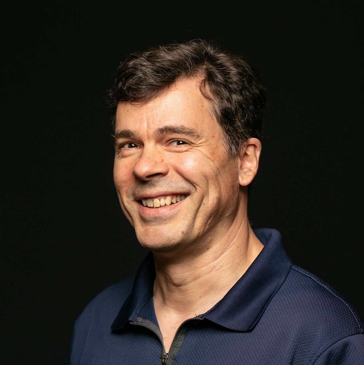 CS faculty member Konstantin Läufer named a Top Finalist for the 2021 Alice B. Hayes Award for Advising and Mentoring