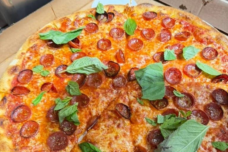 Inside Township Line Pizza: How Sarkis Took 80% of His Delivery Customers Off Grubhub