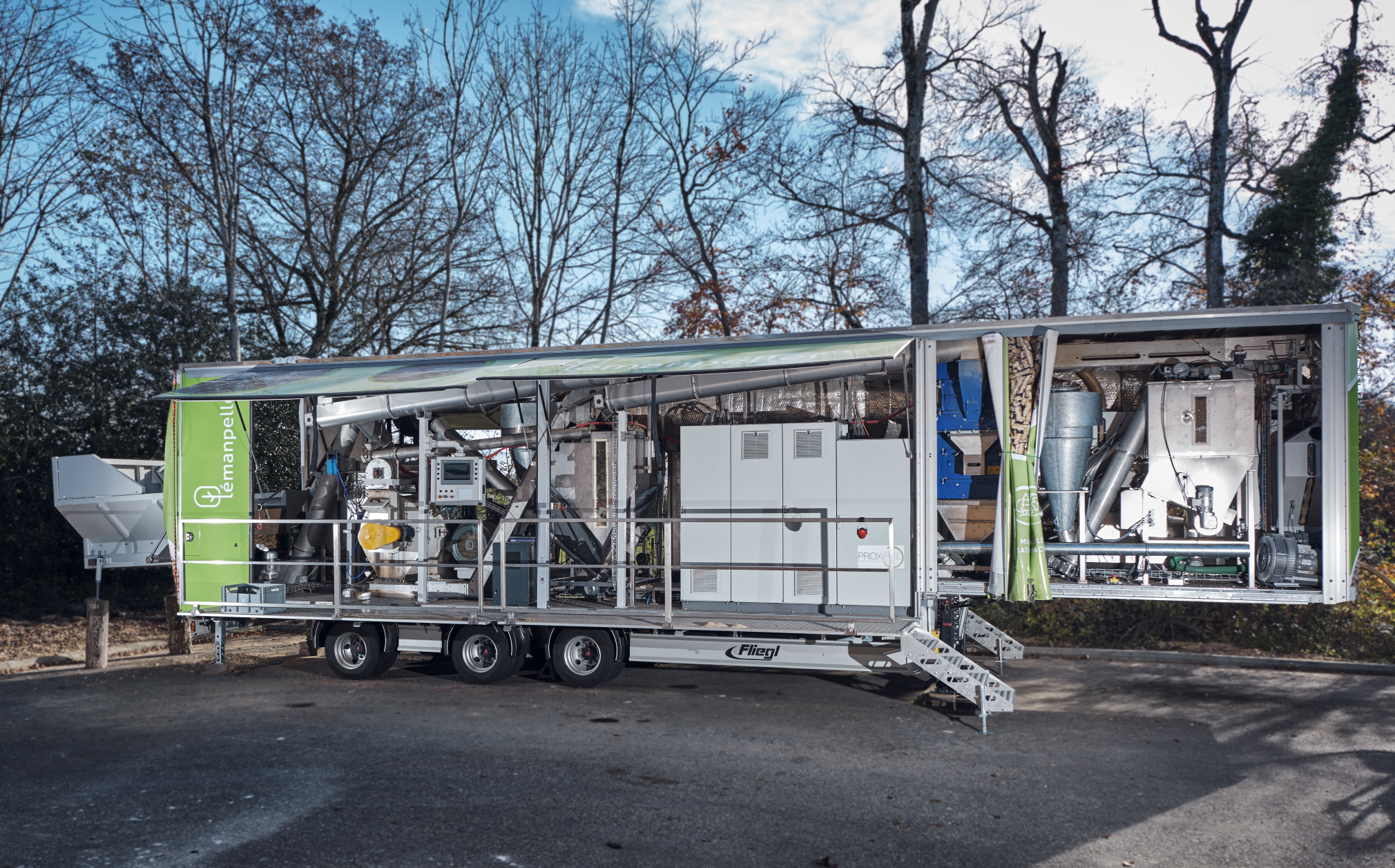 With its factory truck, Proxipel is betting on ultra-local pellet production