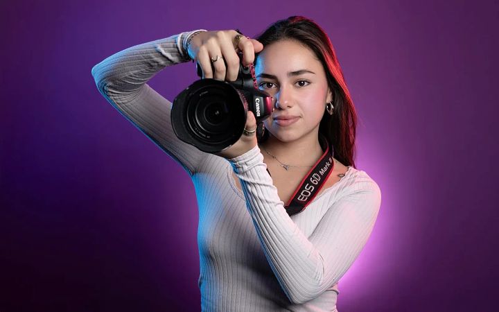 Que arda el miedo que florezca la voz.