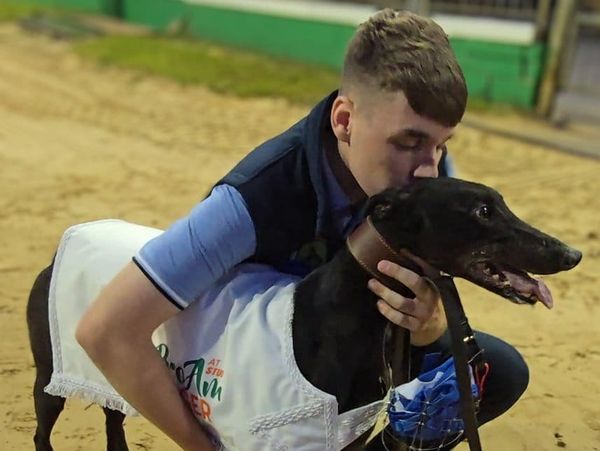 Bockos 5/1 fav to join select trio in claiming Leger/Derby double