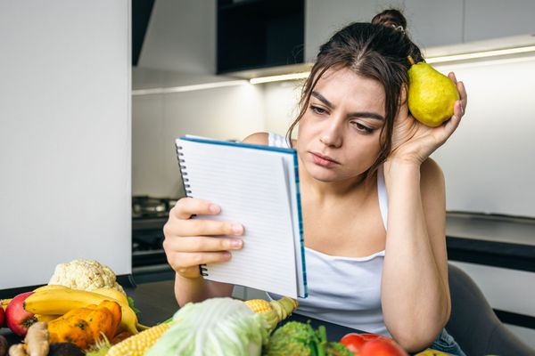 ¡No hagas caso a dietas milagrosas! 7 consejos nutricionales post 18 que te ayudarán