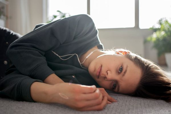 Somnolencia diurna: ¿Por qué despierto y sigo con sueño?