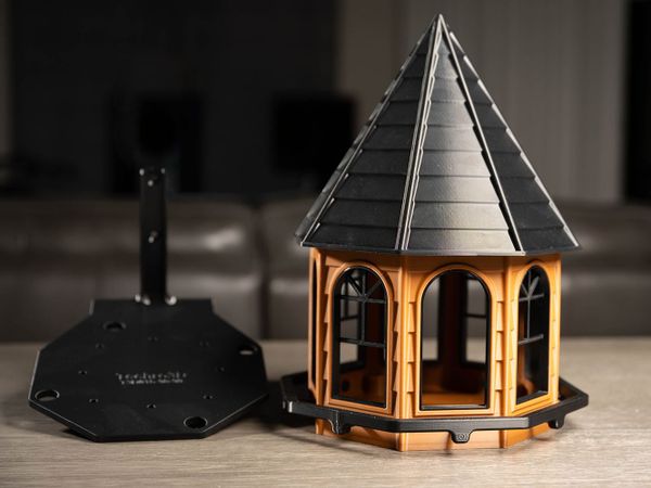 How I Printed a Large Outdoor Birdhouse Using Four Bambu Printers