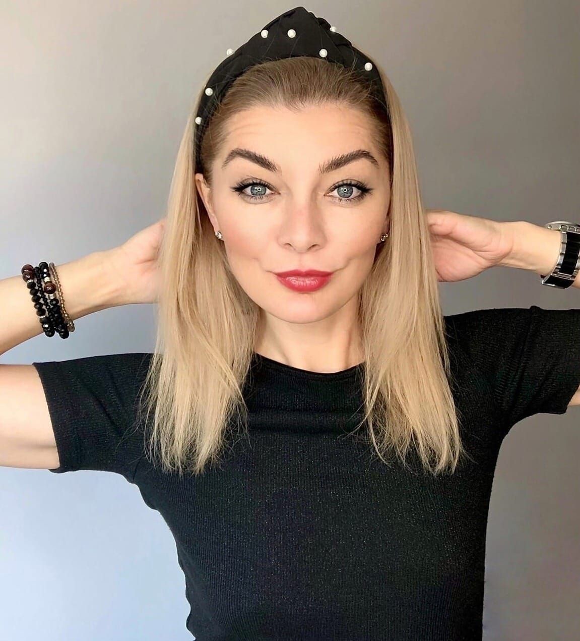 Caroline Fischer — responsável editorial do Curso de Manicure