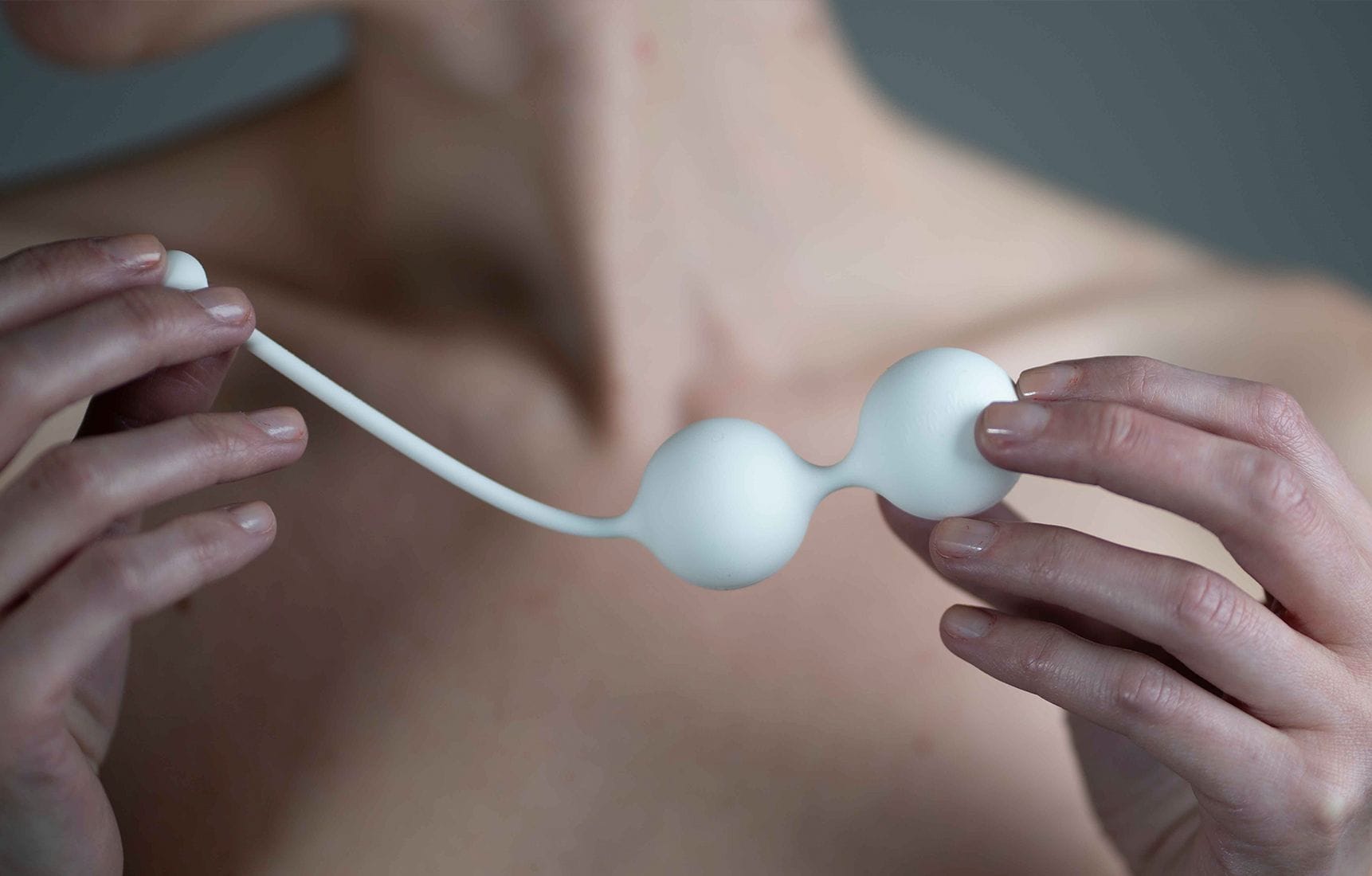 Lehčí varianta Light váží pouhých 41 gramů a skvěle vás podrží ve dnech, kdy tělo žádá jemnější péči.