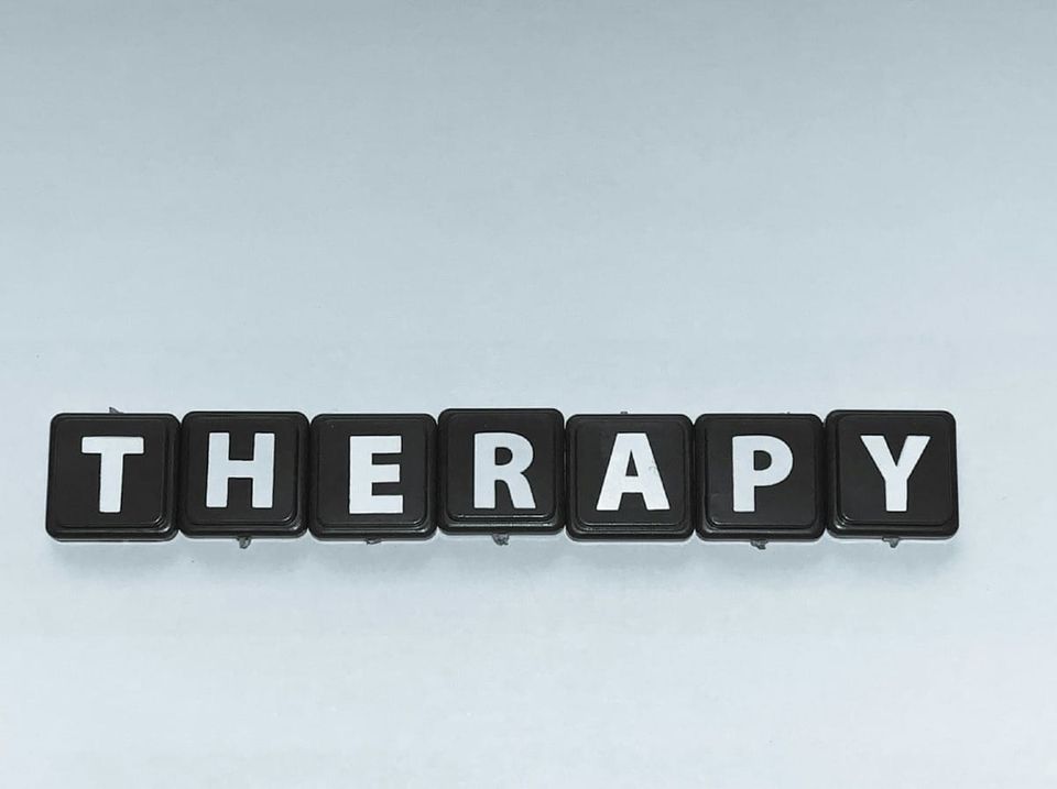 Confessions of a Human Who Talks to AI Like It’s a Therapist