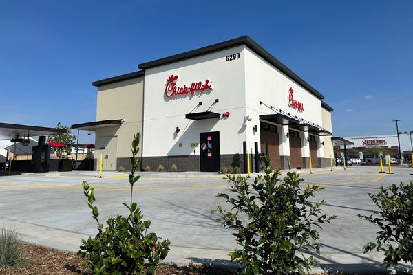 Chick-fil-A opens its third restaurant in Riverside; this one is drive-thru only