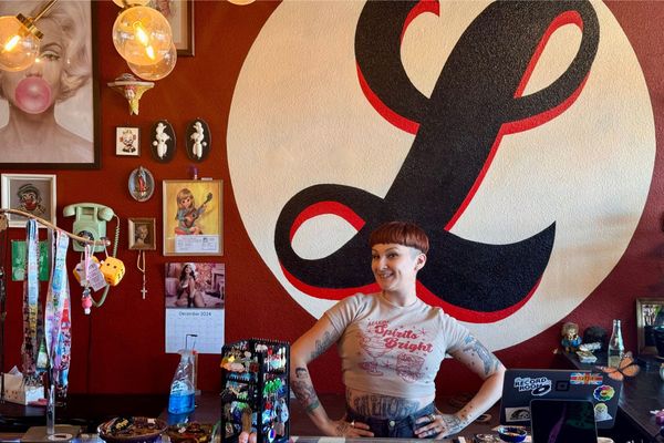 Two Exciting Thrift Events Come to Sunnyside This Weekend