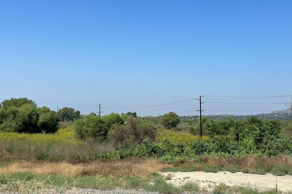 Regional Elected Officials Urge Riverside to Bury Power Lines Amid Wildfire Concerns