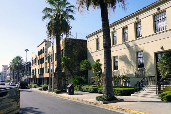 City Bets $190K on Downtown Valet as Restaurants Say Parking Hurts Business