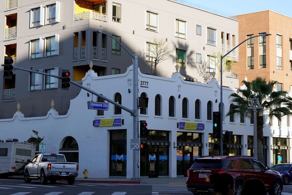 City Developing First Adaptive Reuse Ordinance to Convert Empty Buildings into Housing
