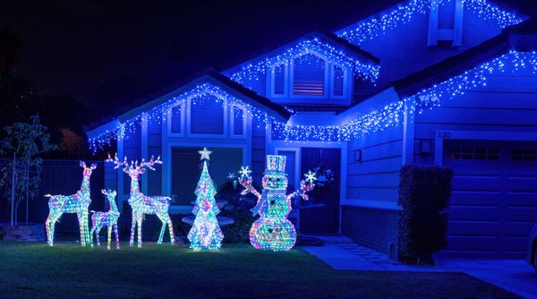 Photographer's Guide to Riverside's Best Holiday Light Displays