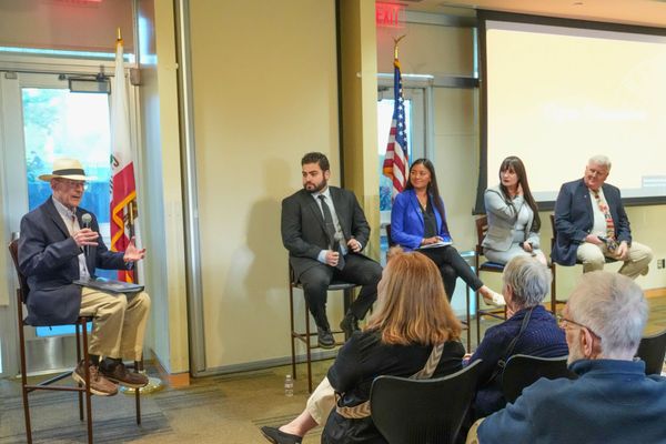 Raincross Gazette Hosts First-Ever Candidate Forum for Ward Seat