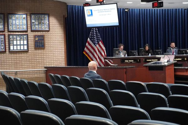 Mike Futrell to Remain as City Manager