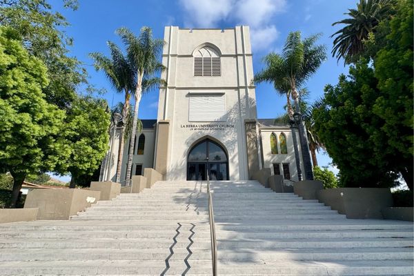 La Sierra University to Honor LGBTQ+ Graduates at Lavender Graduation Ceremony