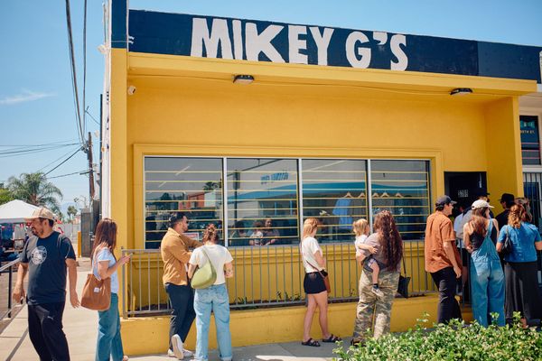 Mikey G's Feeling at Home in Midtown