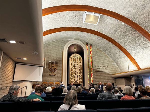 Ward 2 and 4 Candidates Clash Over Housing, Campaign Money and Riverside’s Future