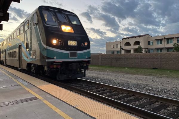 Opinion: No Alternative to Metrolink