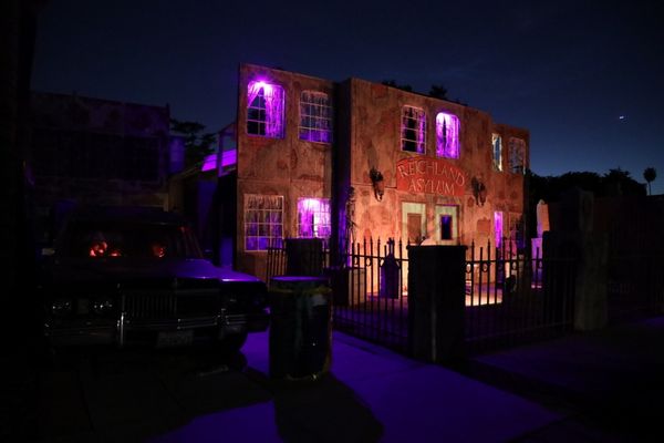 Where to find Halloween lights and displays in Riverside!