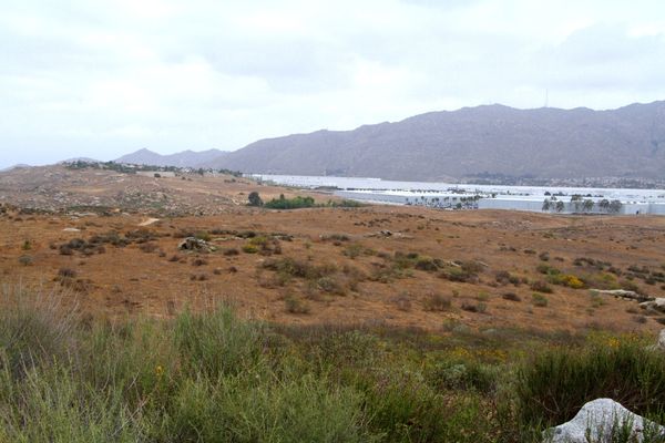 Orangecrest, Mission Grove residents continue to raise alarms over warehouse plans