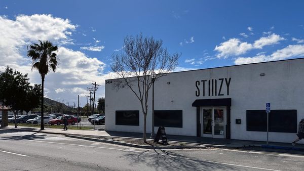 Council votes 5-2 to legalize retail cannabis sales in Riverside
