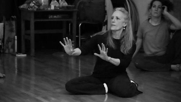 Dance Research Practices for Somatic Communication - Training with Nita Little