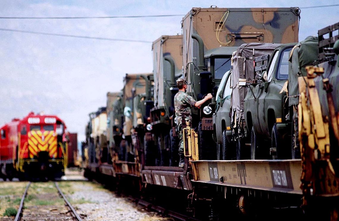 Interactive experience: Logistics in War throughout history