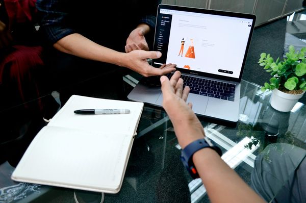 How to Transform Customer Service into a Competitive Advantage