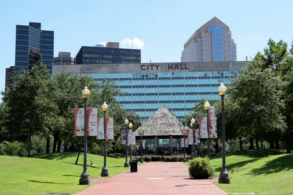 New Orleans Municipal Complex Committee to Examine Duncan Plaza as Potential Site for New City Facilities