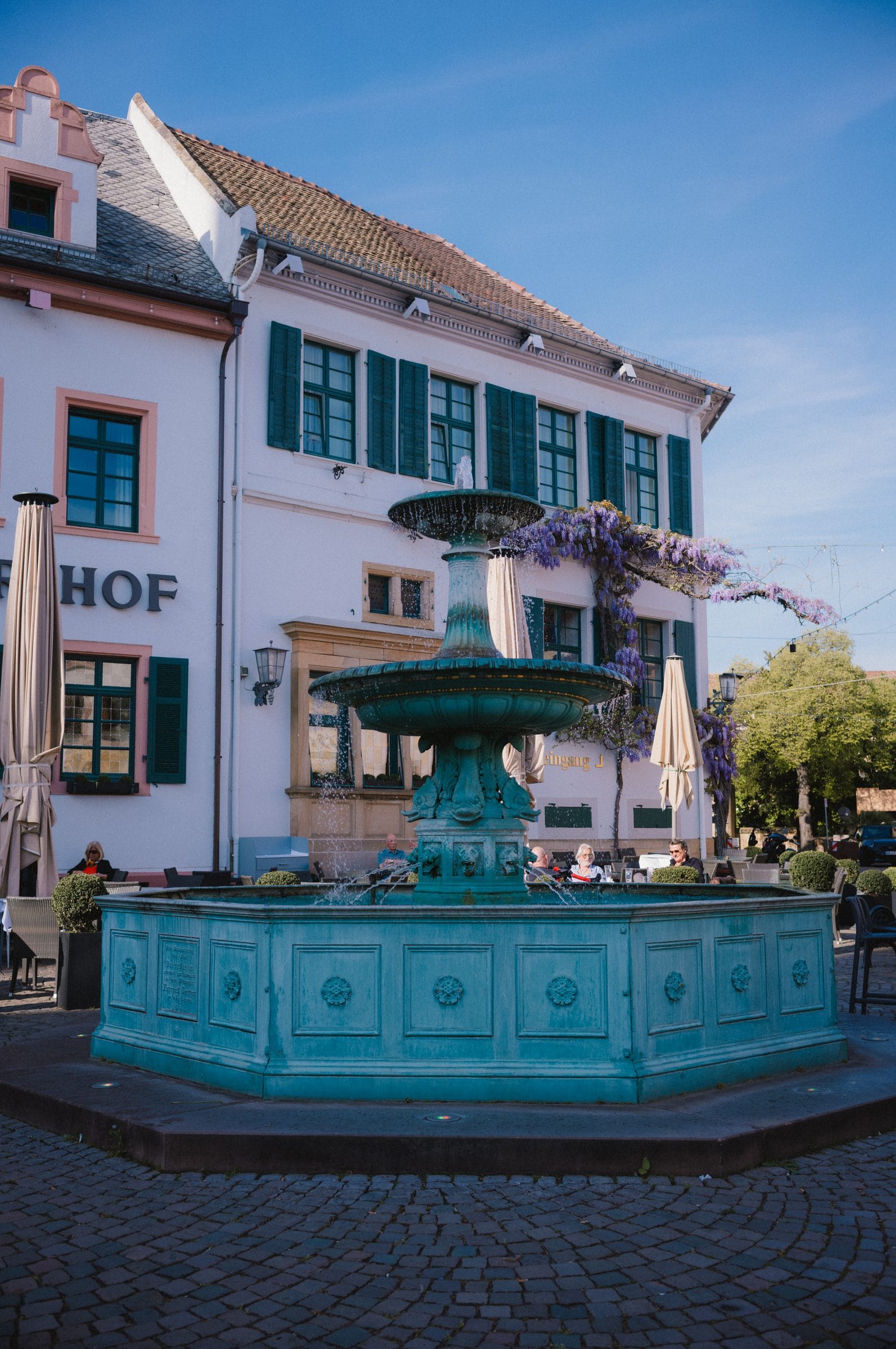 The fountain in the square